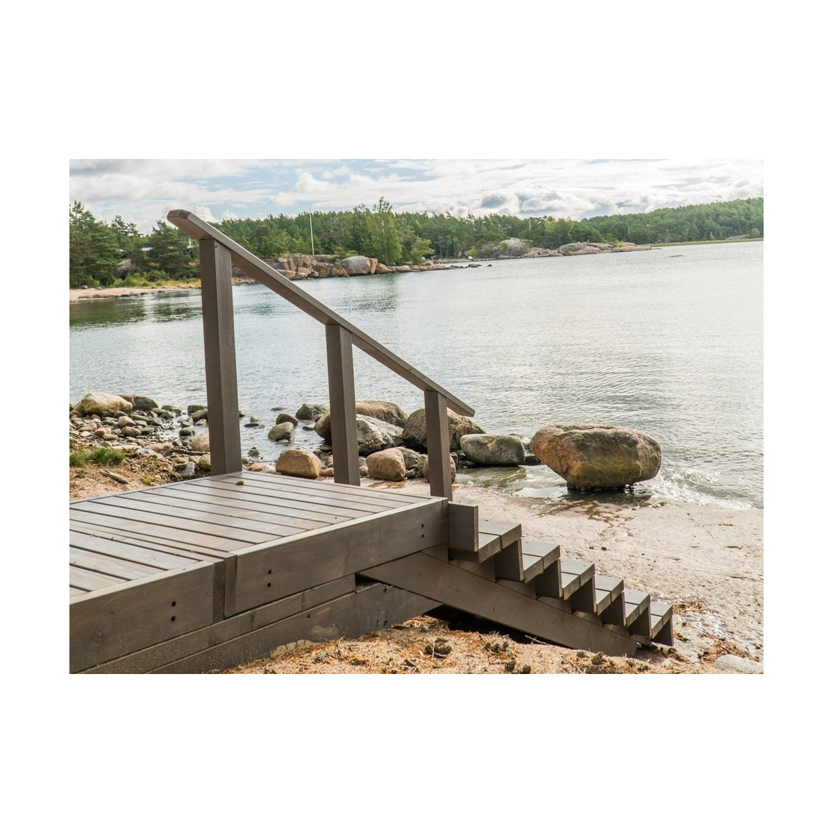 Tammiston Puu Pihaportaan reisipuu, 7 askelmalla
