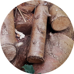 Luonnonpuujäte suursäkissä