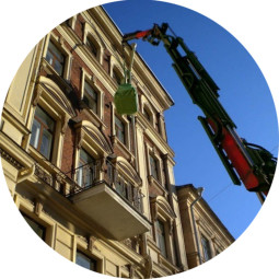 Sekarakennusjäte suursäkissä