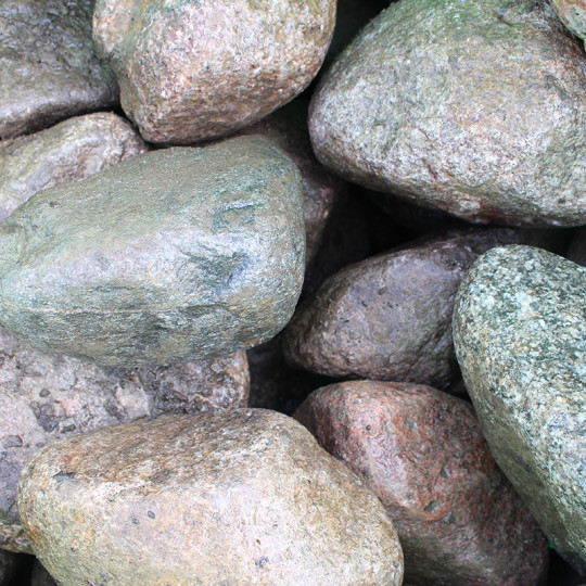 Isot mukulakivet 20-30 cm, 900 kg